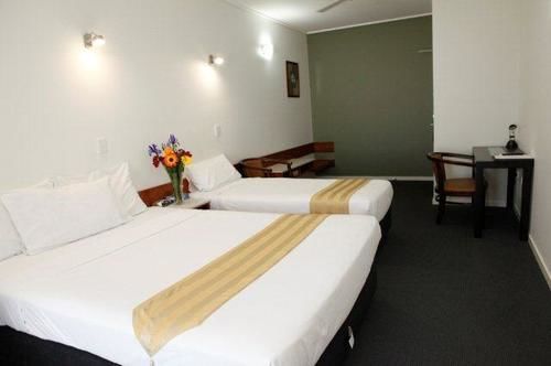 Traveller's 4*